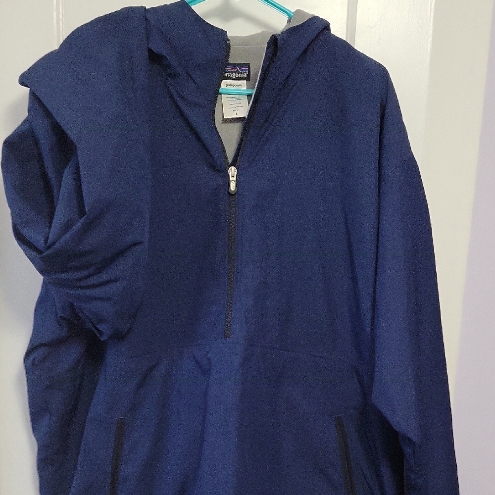 Patagonia Navy Blue Half-Zip Pullover